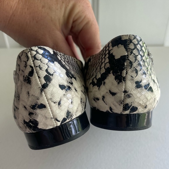 Calvin Klein black white reptile point toe flats - Picture 6 of 8